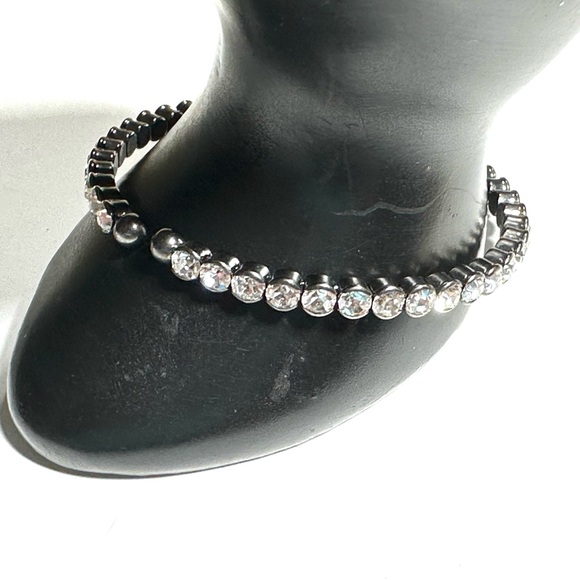 Clear Rhinestones & Gunmetal Gray Sparkly Bracelet Open End Expansion - Picture 3 of 6